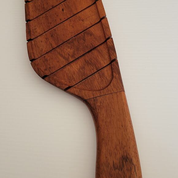 Sant Anooka Wooden cutting board with serrated Bergman Solingen bread knife - Picture 13 of 15